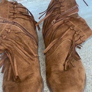Girls  fringe ankle boots